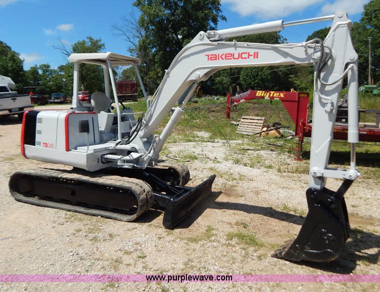 image for item G3377 1998 Takeuchi TB045 compact excavator