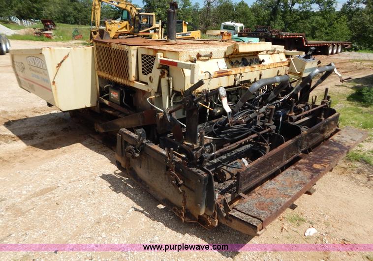 image for item G3379 Ingersoll Rand 550P paver