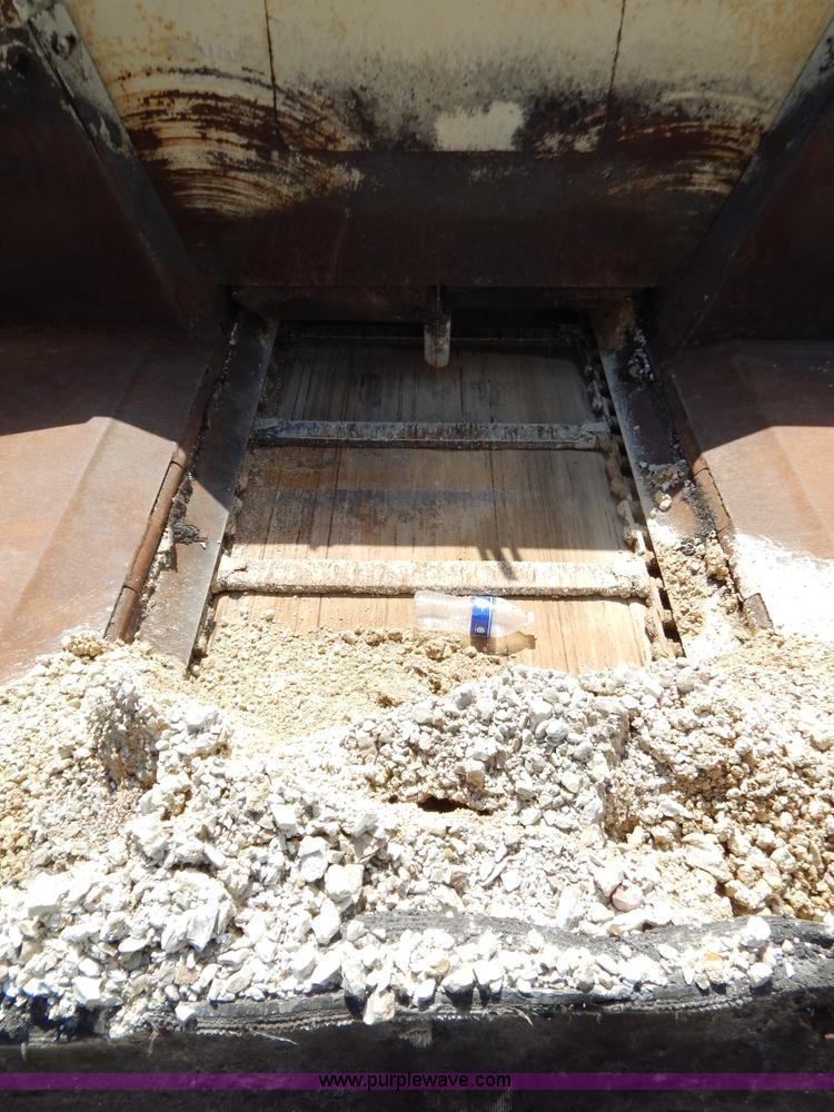 image for item G3379 Ingersoll Rand 550P paver