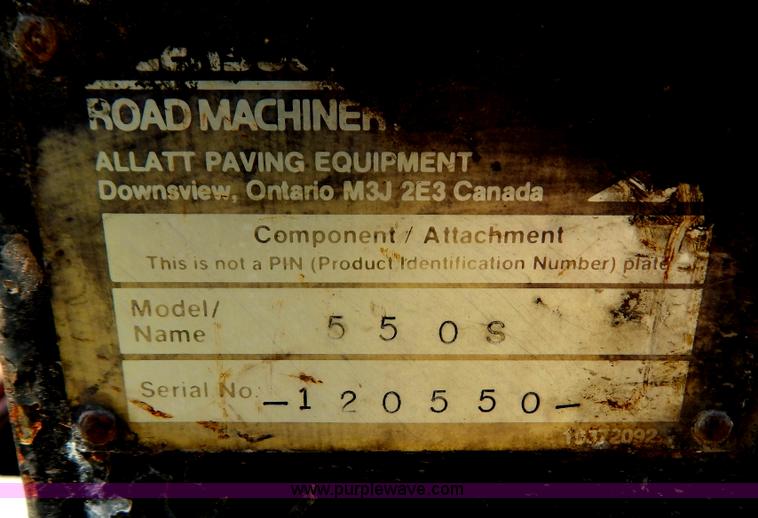 image for item G3379 Ingersoll Rand 550P paver