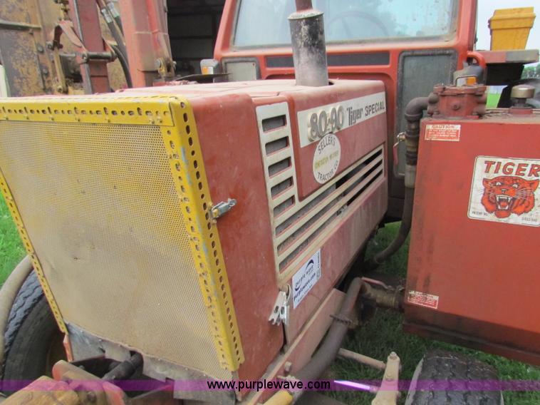 image for item G4081 Hesston Tiger Special 80-90 tractor