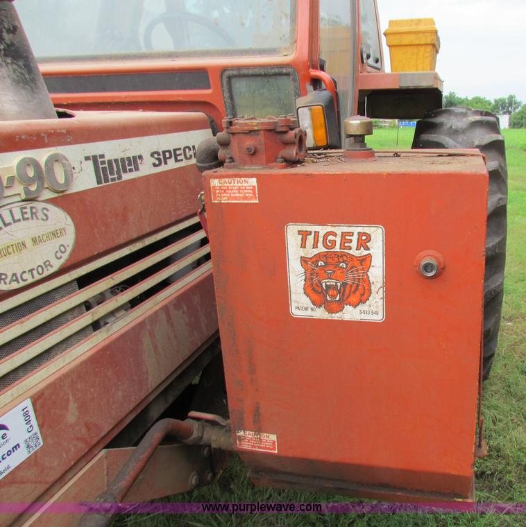 image for item G4081 Hesston Tiger Special 80-90 tractor