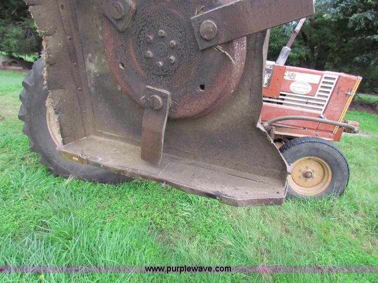image for item G4081 Hesston Tiger Special 80-90 tractor