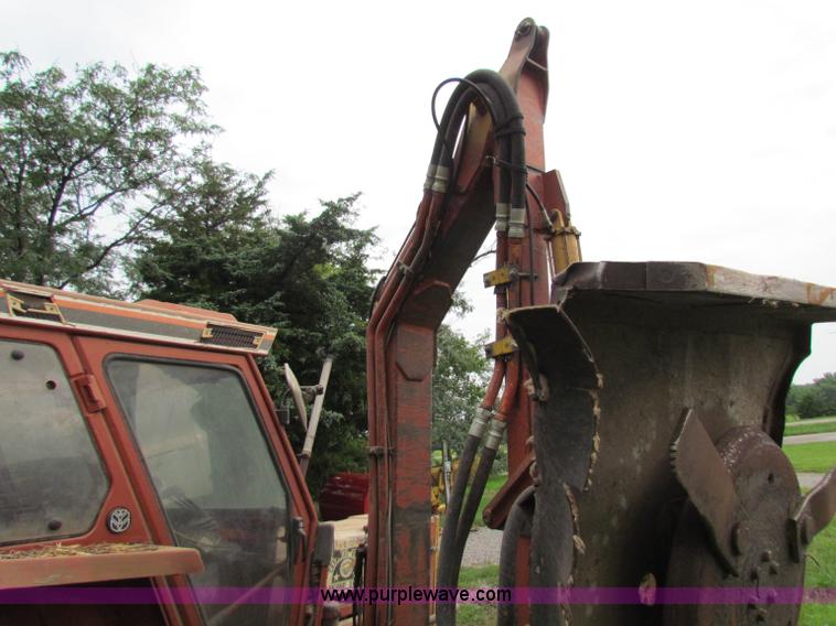 image for item G4081 Hesston Tiger Special 80-90 tractor