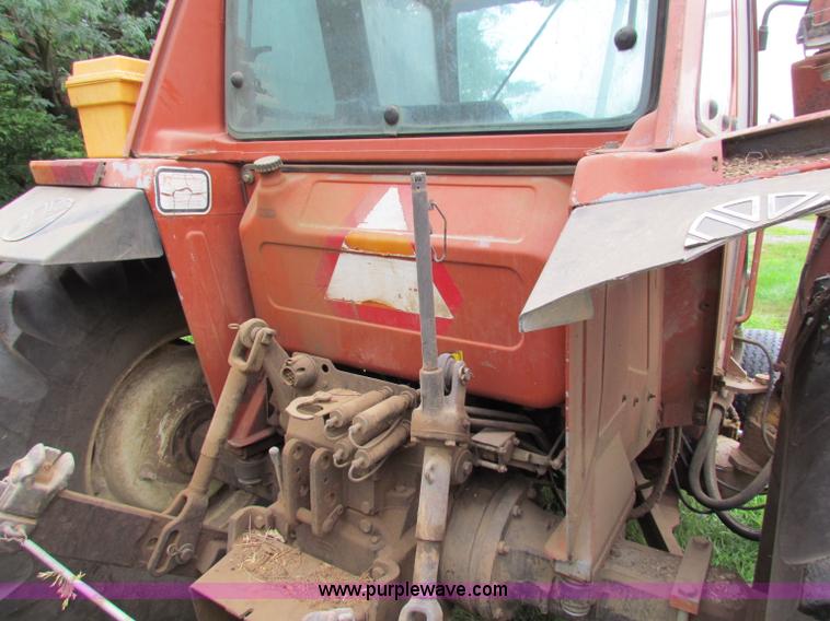 image for item G4081 Hesston Tiger Special 80-90 tractor