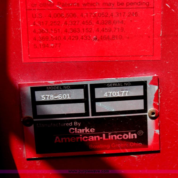 image for item G5054 1999 American Lincoln 2160 sweeper