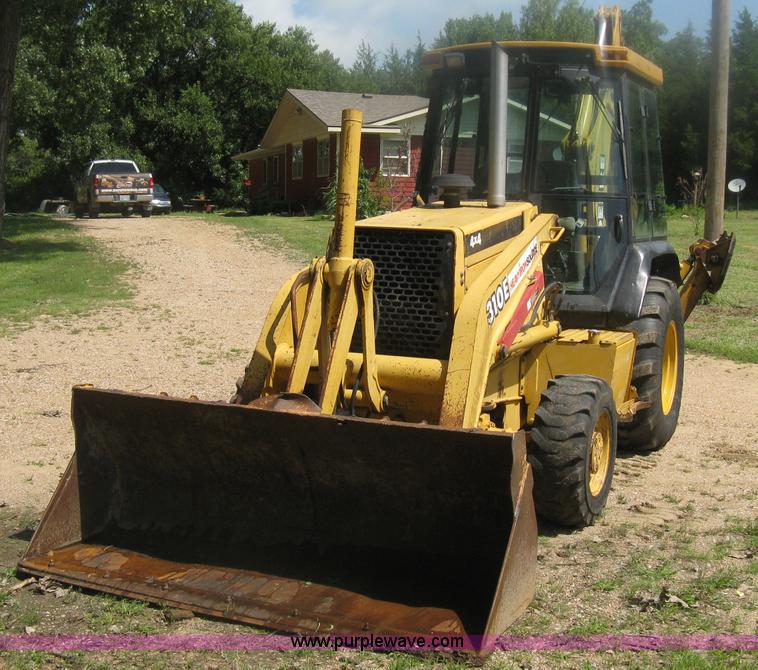 image for item H6466 1999 John Deere 310E backhoe