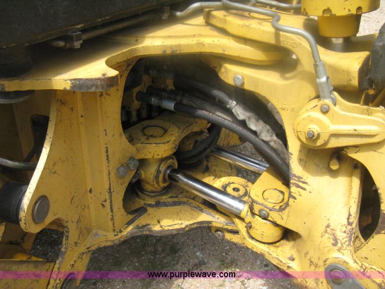 image for item H6466 1999 John Deere 310E backhoe