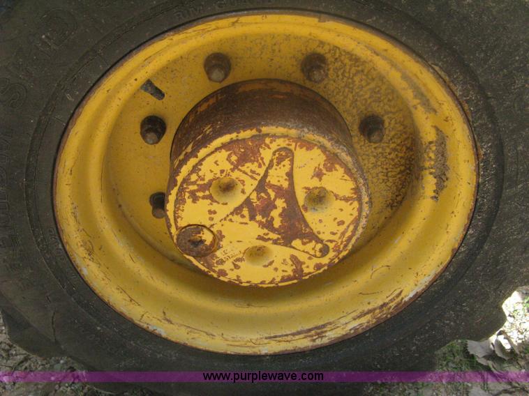 image for item H6466 1999 John Deere 310E backhoe