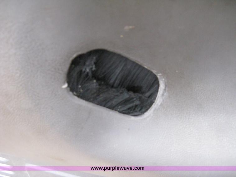 image for item H6490 1997 Ford F250 SuperCab utility truck