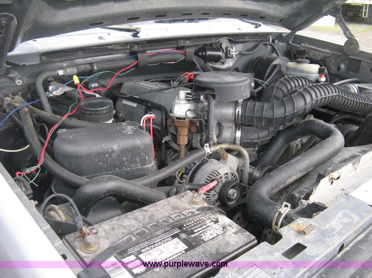 image for item H6490 1997 Ford F250 SuperCab utility truck