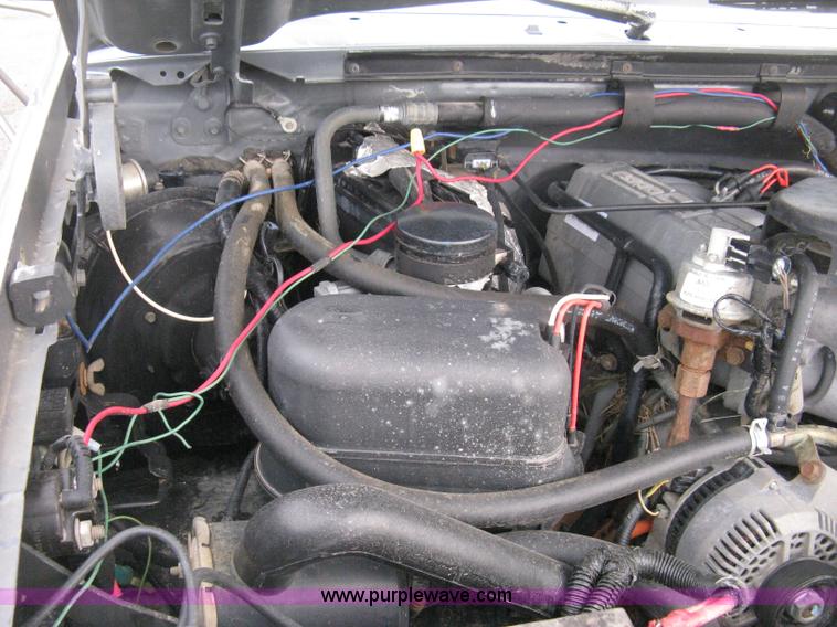 image for item H6490 1997 Ford F250 SuperCab utility truck