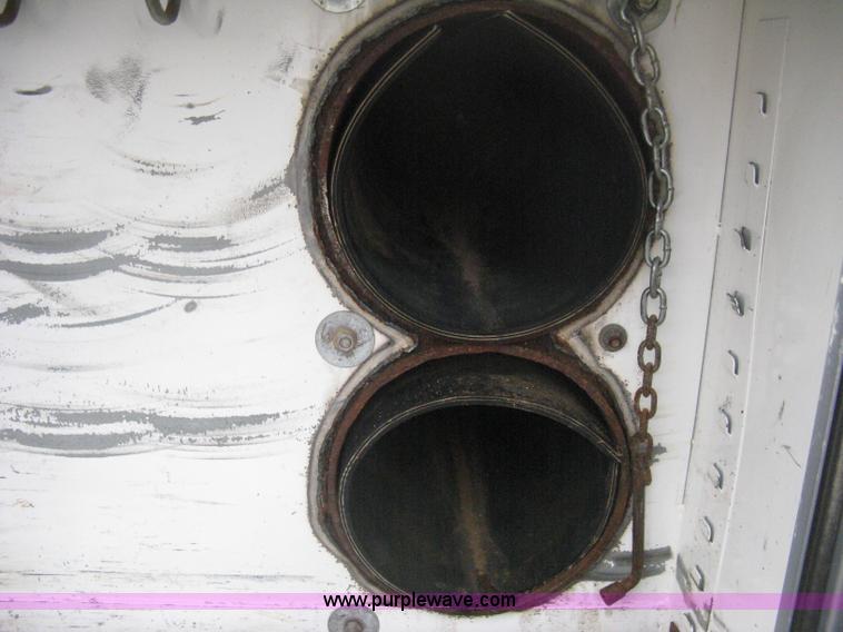 image for item H6490 1997 Ford F250 SuperCab utility truck