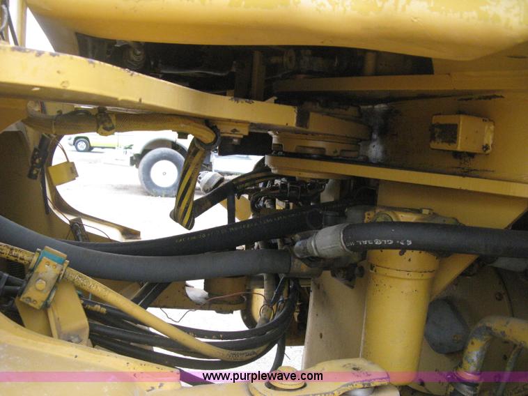 image for item H6491 1997 Caterpillar 950F Series II wheel loader