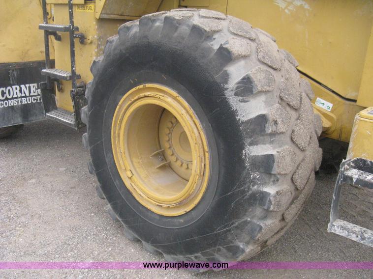 image for item H6491 1997 Caterpillar 950F Series II wheel loader