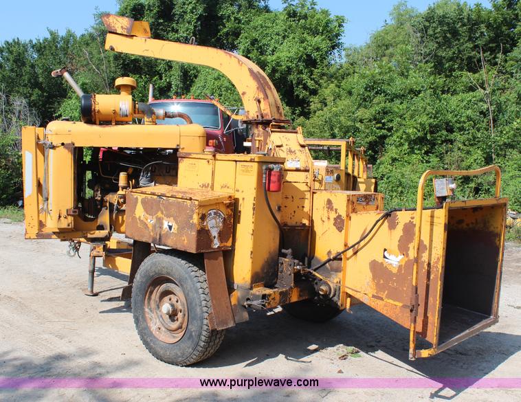 image for item H6542 Eager Beaver wood chipper