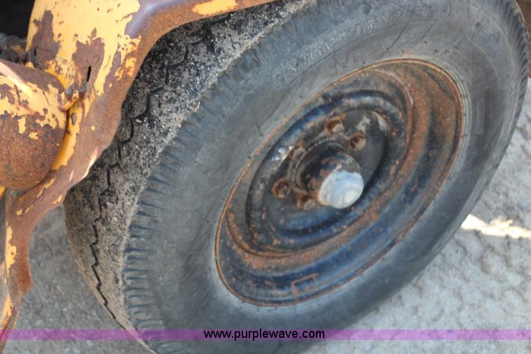 image for item H6542 Eager Beaver wood chipper