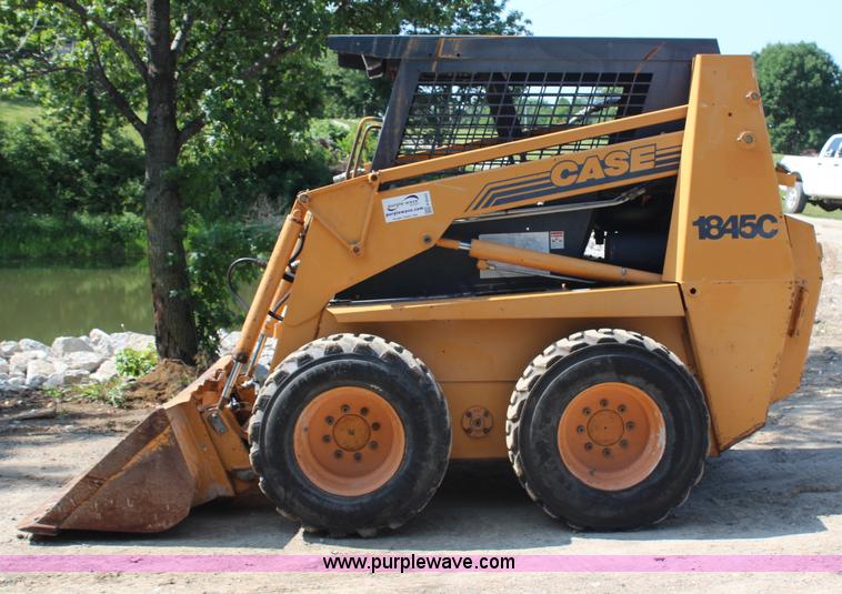 image for item H6543 1999 Case 1845C skid steer