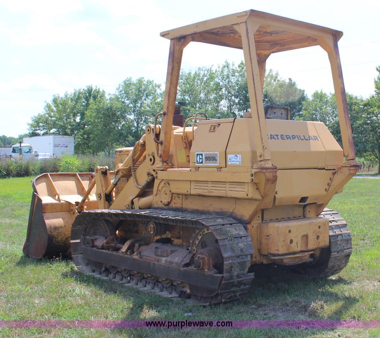 image for item H6547 1974 Caterpillar 955L track loader