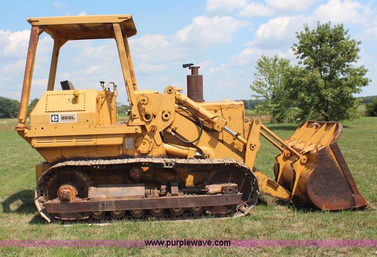 image for item H6547 1974 Caterpillar 955L track loader