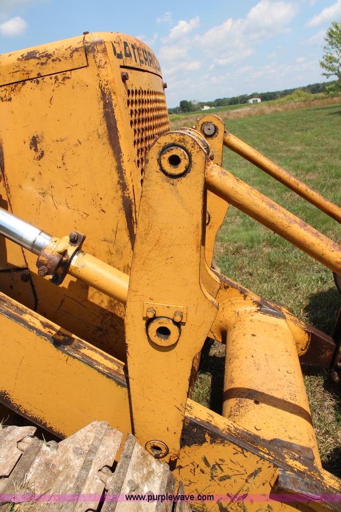 image for item H6547 1974 Caterpillar 955L track loader