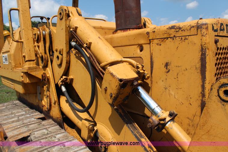 image for item H6547 1974 Caterpillar 955L track loader