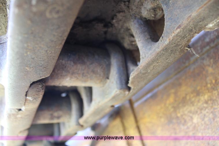 image for item H6547 1974 Caterpillar 955L track loader