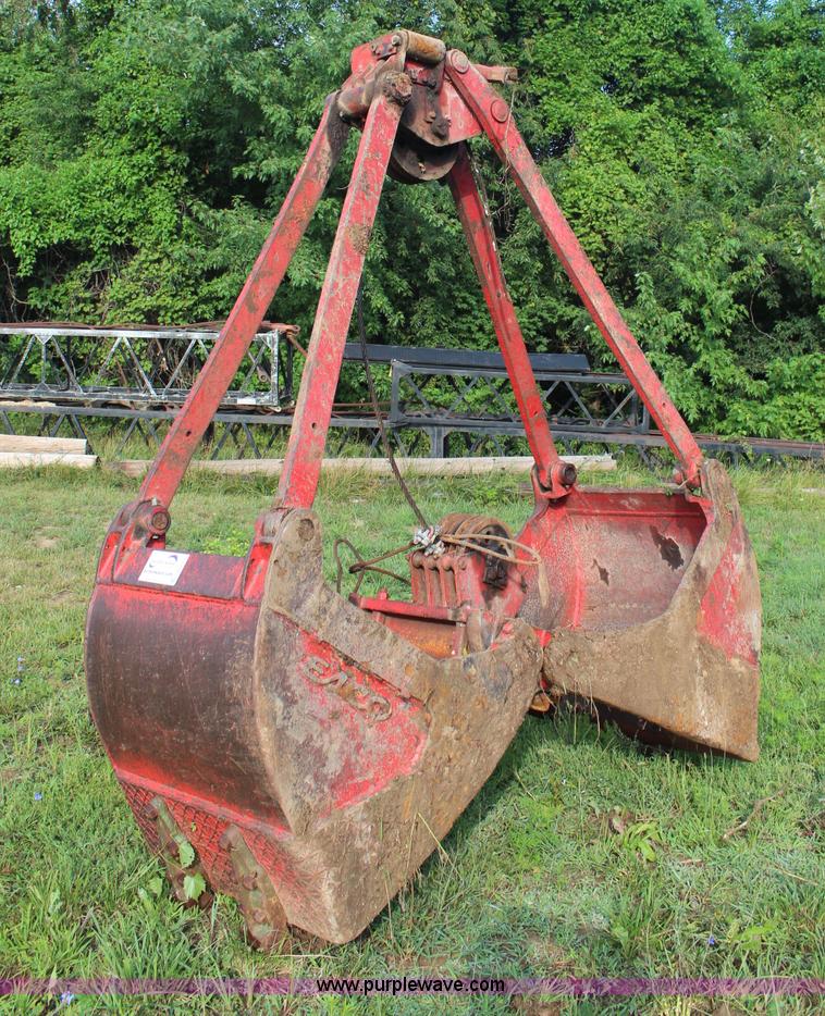 image for item H6555 Esco clam shell bucket