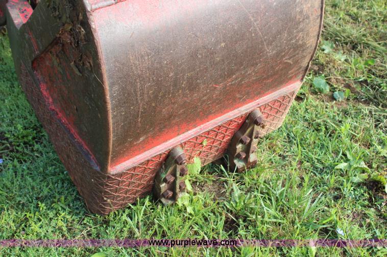 image for item H6555 Esco clam shell bucket