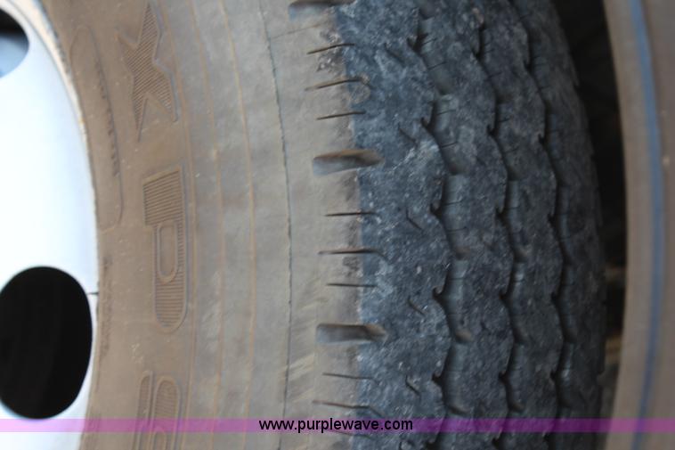 image for item H6735 2000 GMC 4500 sweeper truck