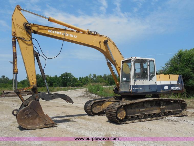 image for item H9849 Komatsu PC200LC-5L excavator