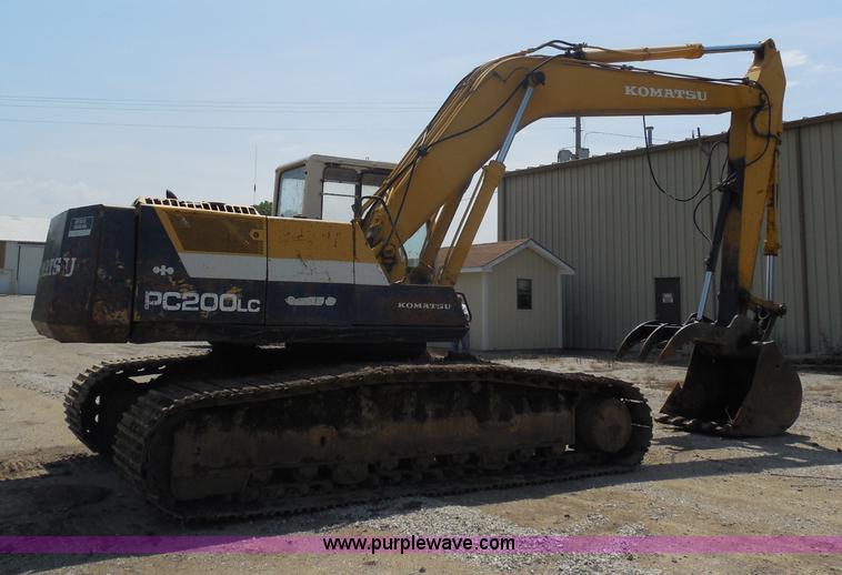 image for item H9849 Komatsu PC200LC-5L excavator