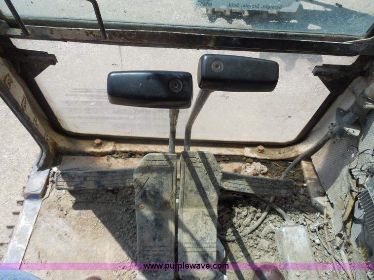 image for item H9849 Komatsu PC200LC-5L excavator