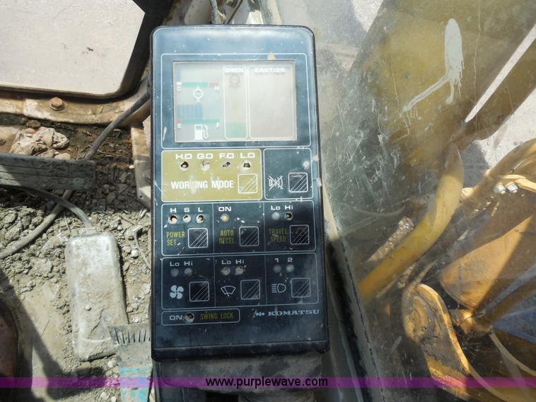 image for item H9849 Komatsu PC200LC-5L excavator