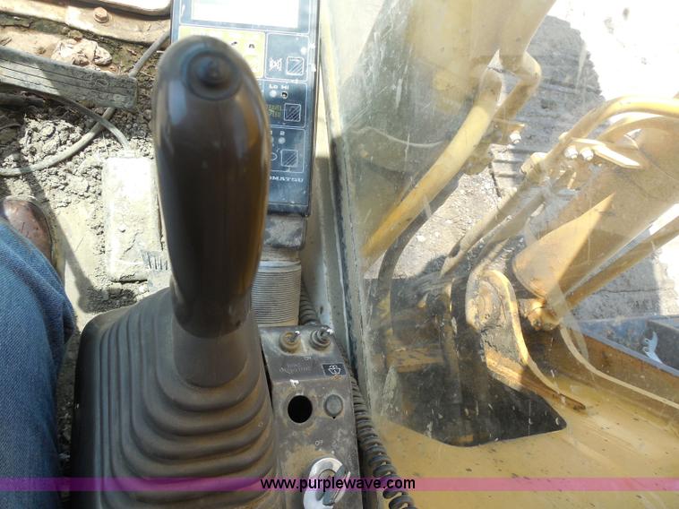 image for item H9849 Komatsu PC200LC-5L excavator
