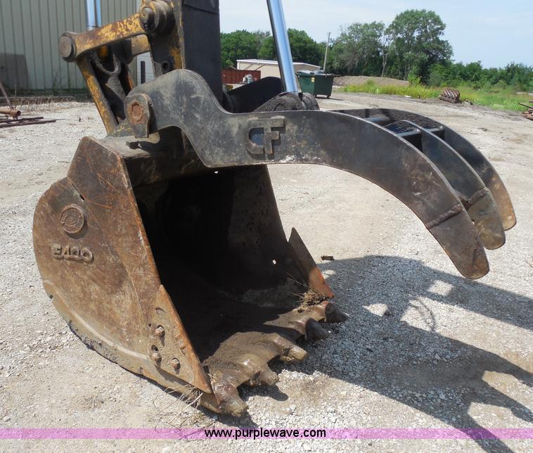 image for item H9849 Komatsu PC200LC-5L excavator