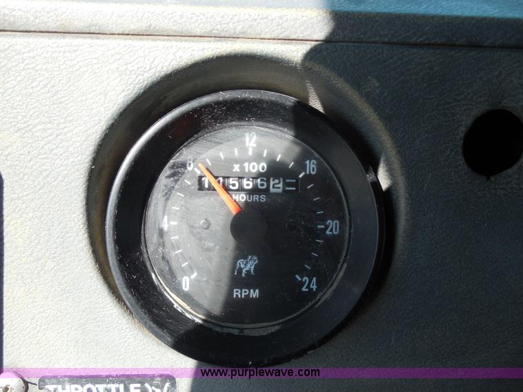 image for item H9863 1996 Mack RD690S mixer truck