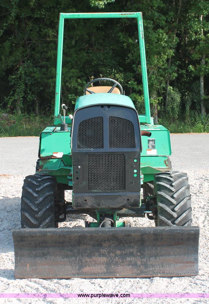 image for item I7932 2003 Vermeer RT450 trencher