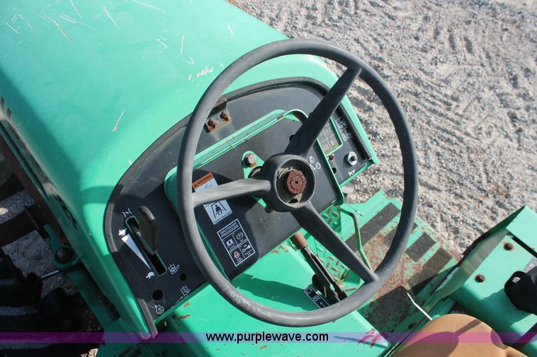 image for item I7932 2003 Vermeer RT450 trencher