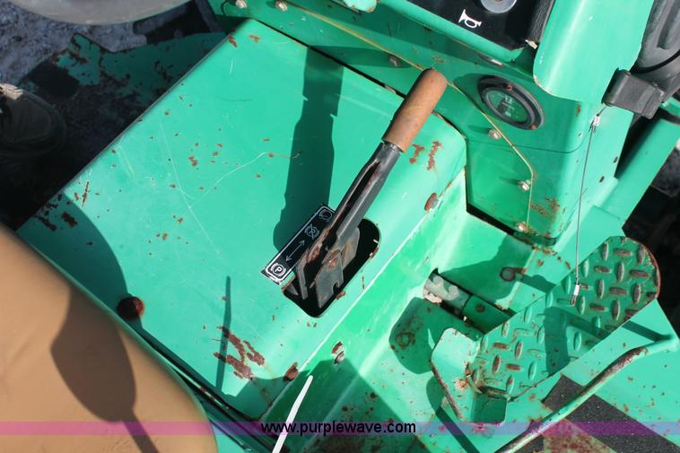 image for item I7932 2003 Vermeer RT450 trencher