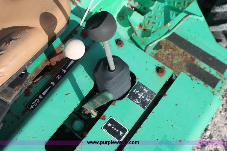 image for item I7932 2003 Vermeer RT450 trencher