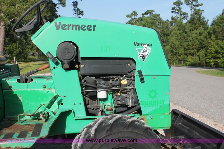 image for item I7932 2003 Vermeer RT450 trencher