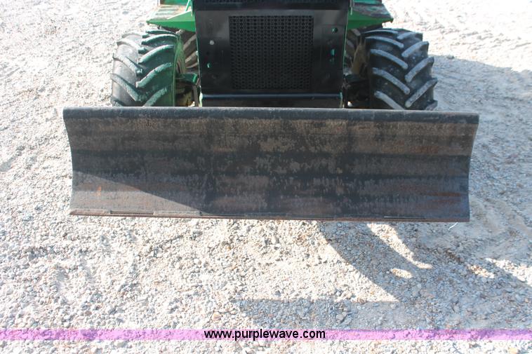 image for item I7932 2003 Vermeer RT450 trencher