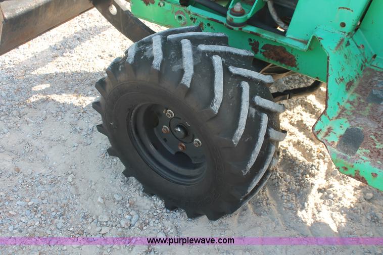 image for item I7932 2003 Vermeer RT450 trencher