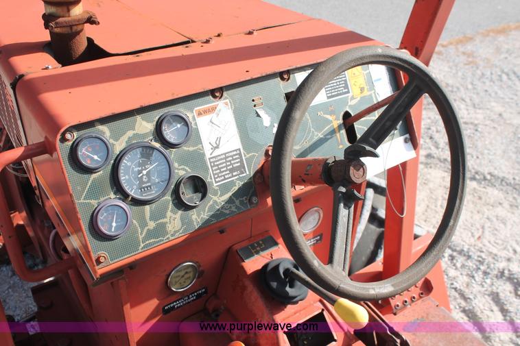 image for item I7933 1997 Ditch Witch 7610DD trencher cable plow