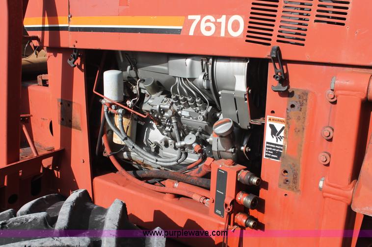 image for item I7933 1997 Ditch Witch 7610DD trencher cable plow