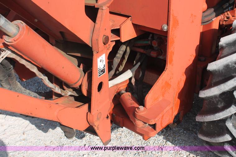 image for item I7933 1997 Ditch Witch 7610DD trencher cable plow