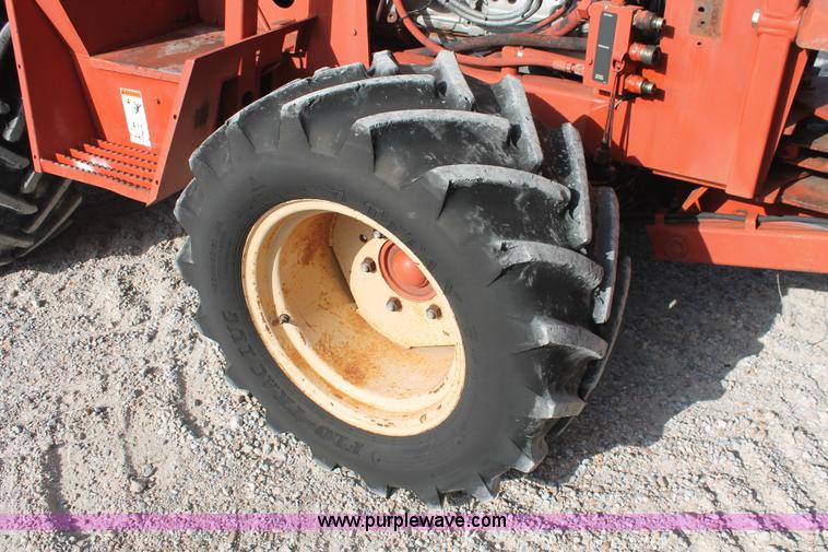 image for item I7933 1997 Ditch Witch 7610DD trencher cable plow