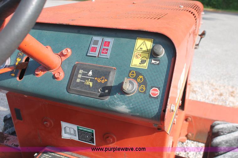 image for item I7934 2002 Ditch Witch 3700DD slide trencher
