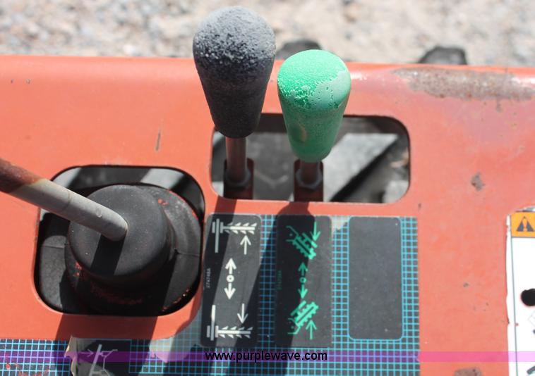 image for item I7934 2002 Ditch Witch 3700DD slide trencher